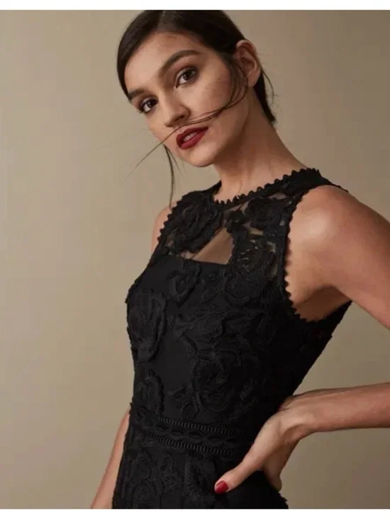 Reiss Adia Fit And Flare Lace Black Dress, size US 4 - Picture 4 of 14